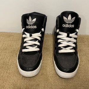 Adidas high top size10